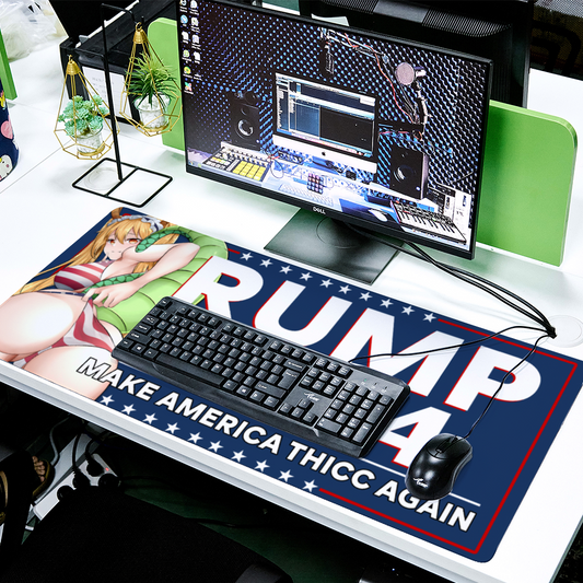 Rump Tohru Desk Mat
